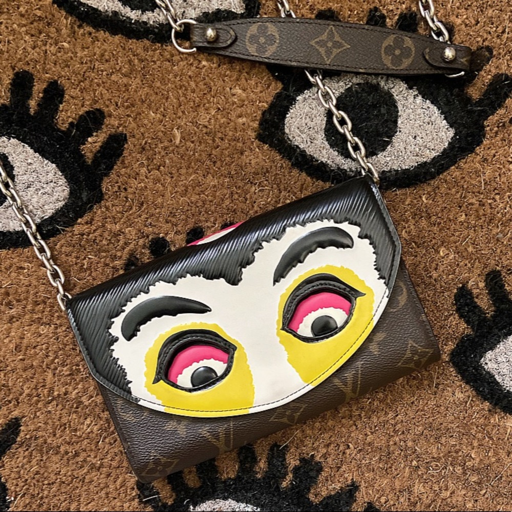Louis Vuitton Limited Edition Kabuki Chain Wallet